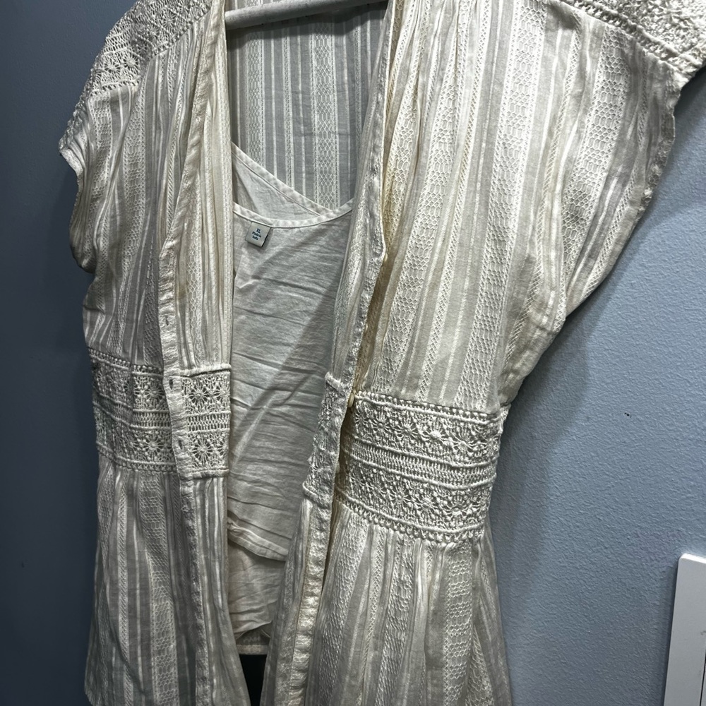 Elegant Cream Lace Cardigan Subdance